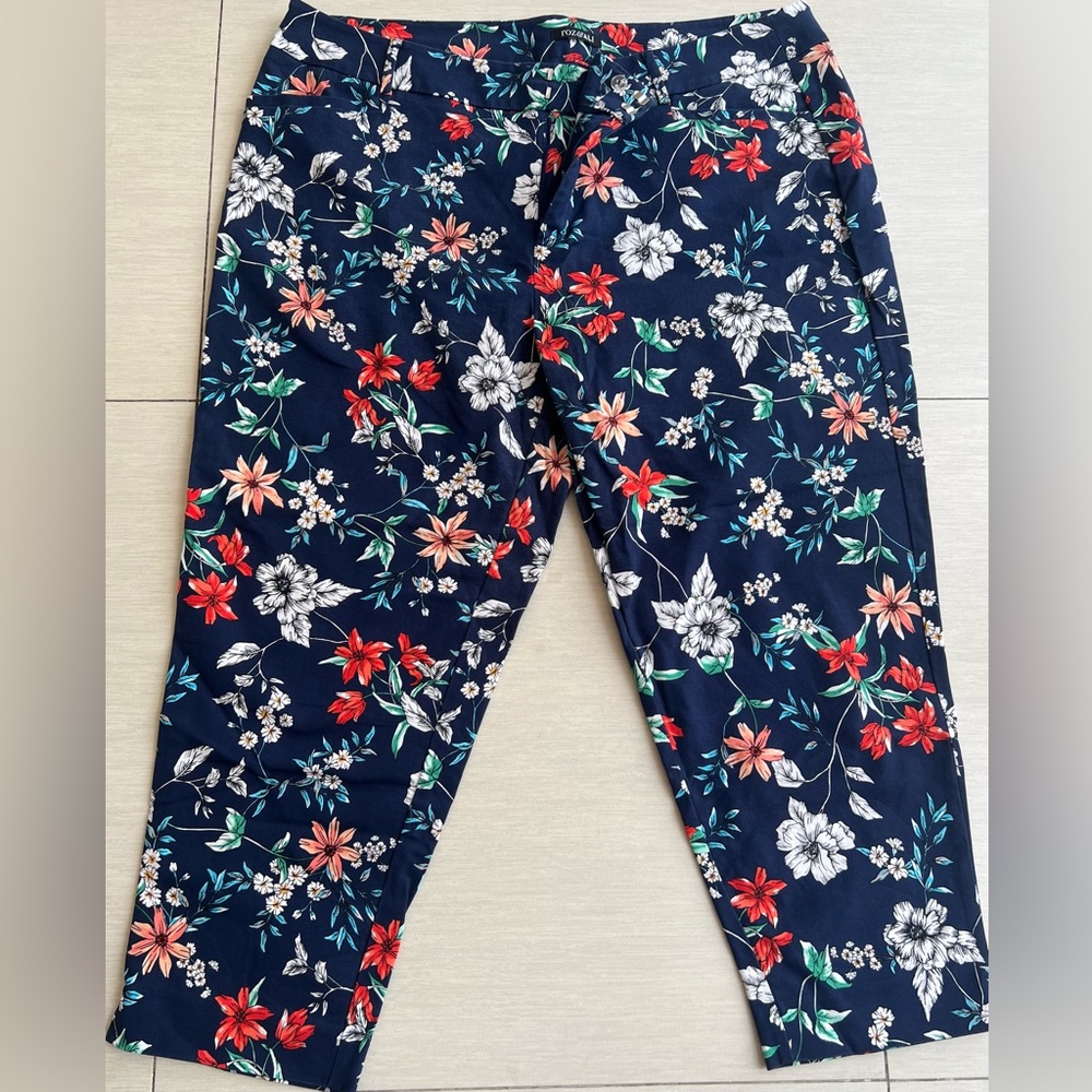 Roz & Ali ♥️ Stretch Floral Pants